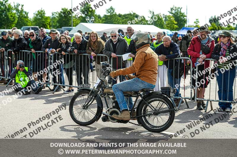 Vintage motorcycle club;eventdigitalimages;no limits trackdays;peter wileman photography;vintage motocycles;vmcc banbury run photographs